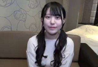 女皇之刃OLjk服妹子被假鸡巴插到高潮，淫水直流1
